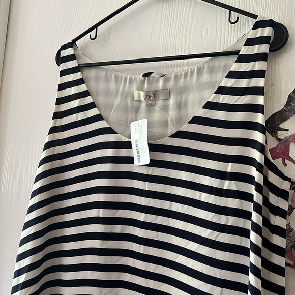 LOFT Monochrome Striped Dress (LARGE) - Picture 4 of 5